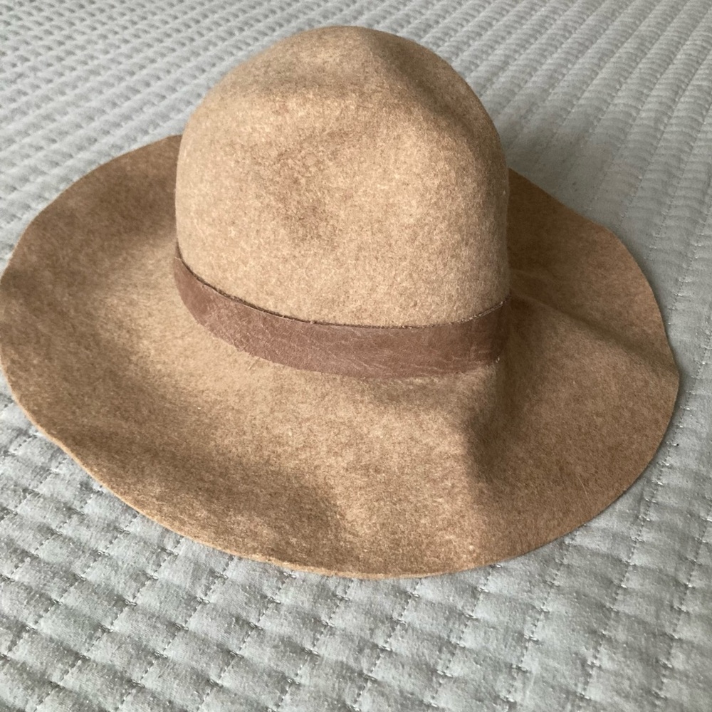 Lovely Bird Wide Brim Felt Hat Boho Western Festival Camel Tan OS